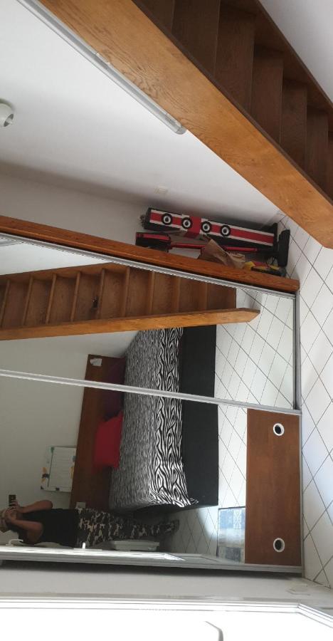 Jolie Petite Maison De Village Marseille Exteriör bild